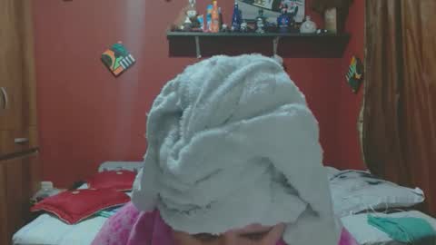 Snapshot of sasharosee2 chatting on 9, 1, 2026 S A S H A R O S E online show from 9, 1, 2026