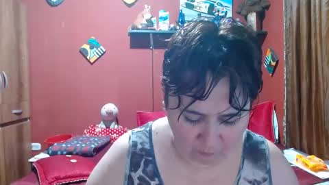 Snapshot of sasharosee2 chatting on 25, 4, 2026 S A S H A R O S E online show from 25, 4, 2026
