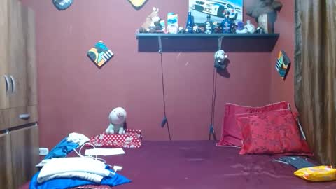Snapshot of sasharosee2 chatting on 29, 4, 2026 S A S H A R O S E online show from 29, 4, 2026