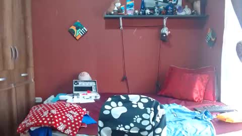 Snapshot of sasharosee2 chatting on 29, 4, 2026 S A S H A R O S E online show from 29, 4, 2026