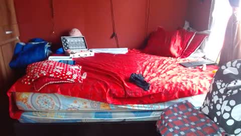 Snapshot of sasharosee2 chatting on 6, 5, 2026 S A S H A R O S E online show from 6, 5, 2026