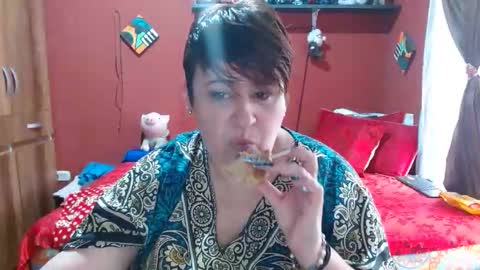 Snapshot of sasharosee2 chatting on 11, 5, 2026 S A S H A R O S E online show from 11, 5, 2026