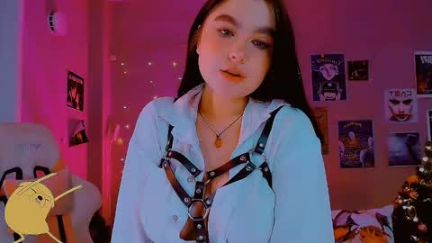 Snapshot of sashasoyyyy chatting on 17, 10, 2025 Sashasoy online show from 17, 10, 2025