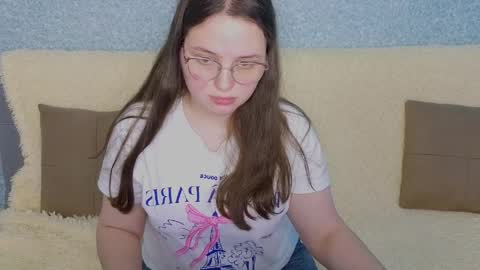 Snapshot of sashavibe chatting on 3, 4, 2026 Sasha online show from 3, 4, 2026