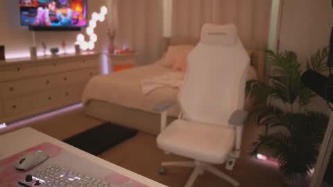 Snapshot of sashawest_official chatting on 11, 3, 2026 sashawest_official online show from 11, 3, 2026