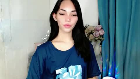 Snapshot of sashifoxdoll_ chatting on 8, 9, 2025 Sashi online show from 8, 9, 2025