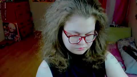Snapshot of sashy_way chatting on 19, 6, 2026 .Alexandra online show from 19, 6, 2026