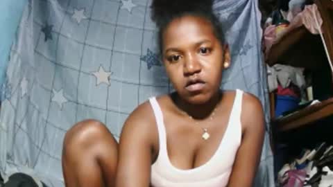 sasivia08 online show from 18, 4, 2026