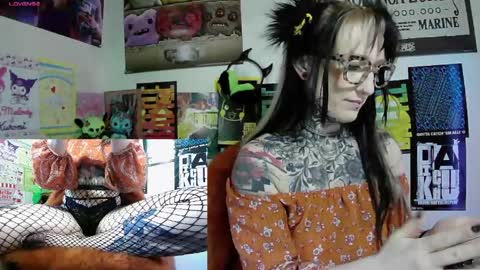 Snapshot of sassi_blondi chatting on 12, 4, 2026 Ivy online show from 12, 4, 2026