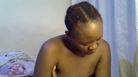 Snapshot of sassy_bella chatting on 26, 9, 2025 sassy_bella online show from 26, 9, 2025