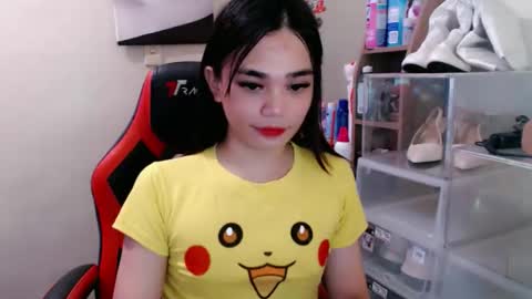 Snapshot of sassy_keath chatting on 4, 4, 2026 Keath online show from 4, 4, 2026