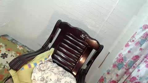 Snapshot of sassy_keylla chatting on 24, 4, 2026 KEYLLA online show from 24, 4, 2026