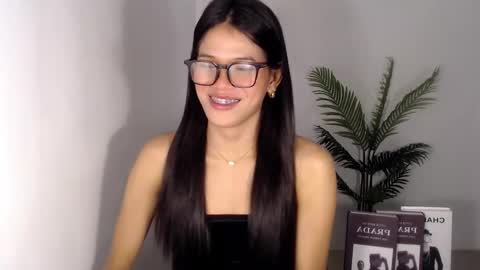 Snapshot of sassy_monie chatting on 21, 1, 2025 sassy_monie online show from 21, 1, 2025