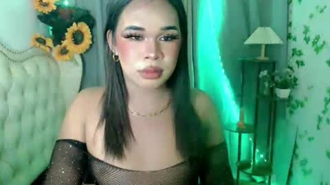 sassy_tinaxx online show from 24, 11, 2025