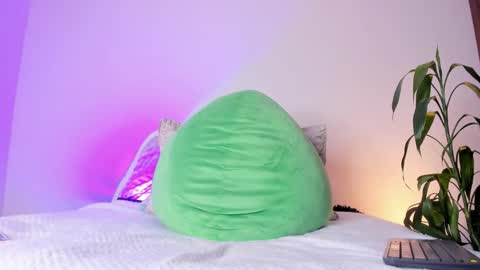 Snapshot of satanas_333 chatting on 6, 11, 2025 online show from 6, 11, 2025