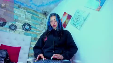 Snapshot of saturno_stone chatting on 7, 10, 2025 Saturnooo online show from 7, 10, 2025