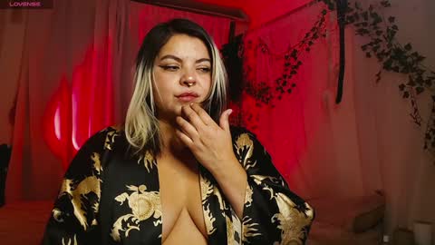 Gina George online show from 28, 12, 2024