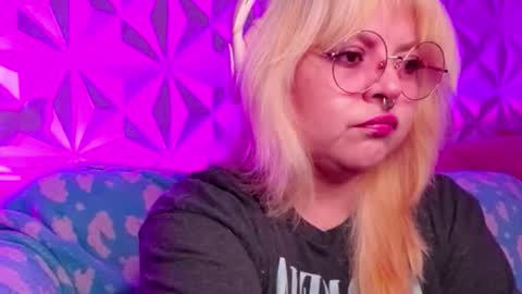 Gina George online show from 19, 10, 2025