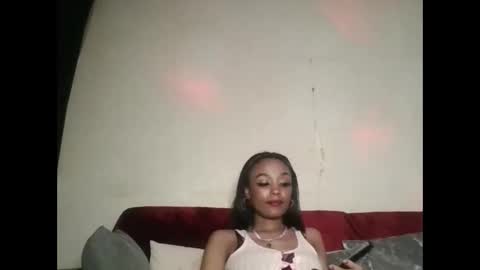 Snapshot of saucy_shanice chatting on 31, 5, 2026 Shaniiice online show from 31, 5, 2026
