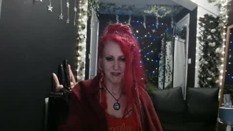 SaucySky online show from 9, 2, 2025