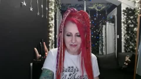 SaucySky online show from 18, 2, 2025