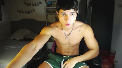 Snapshot of saulomiralles chatting on 2, 5, 2026 Saulo online show from 2, 5, 2026