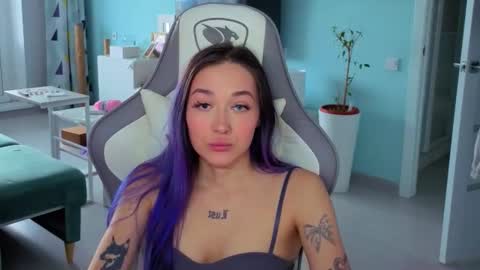 Snapshot of savage_lust_ chatting on 14, 5, 2026 Ariel online show from 14, 5, 2026