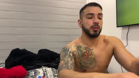 savagesweethearts online show from 31, 1, 2025