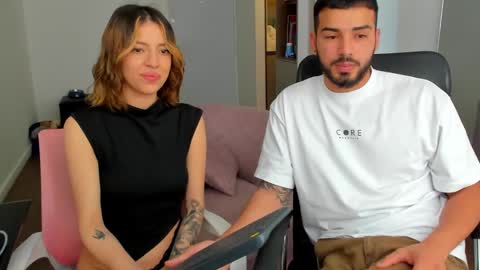 savagesweethearts online show from 8, 3, 2025