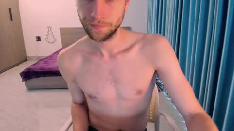 Snapshot of savak_hottie chatting on 2, 2, 2026 Savak Laakem online show from 2, 2, 2026