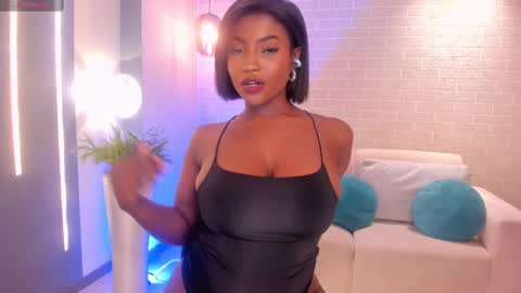 S a v a n n a h  online show from 16, 2, 2025