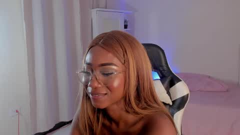 Snapshot of savannahwildee chatting on 3, 12, 2024 Savannahwildee online show from 3, 12, 2024