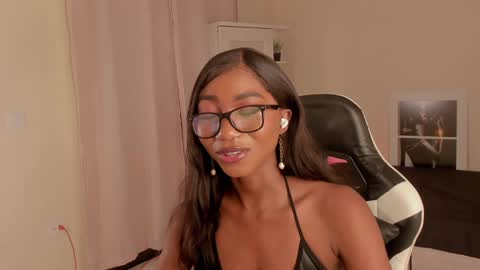 Snapshot of savannahwildee chatting on 16, 12, 2024 Savannahwildee online show from 16, 12, 2024