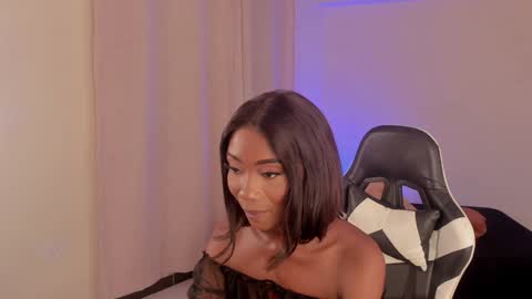 Snapshot of savannahwildee chatting on 28, 1, 2025 Savannahwildee online show from 28, 1, 2025