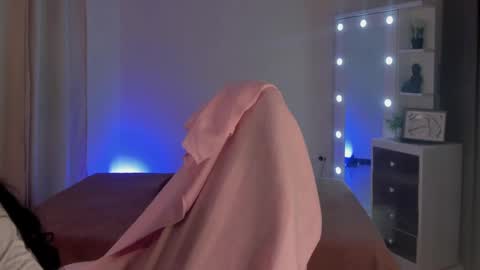 Snapshot of savannahwildee chatting on 25, 2, 2025 Savannahwildee online show from 25, 2, 2025