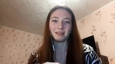 Snapshot of savannasotos chatting on 19, 9, 2025 Sophie online show from 19, 9, 2025