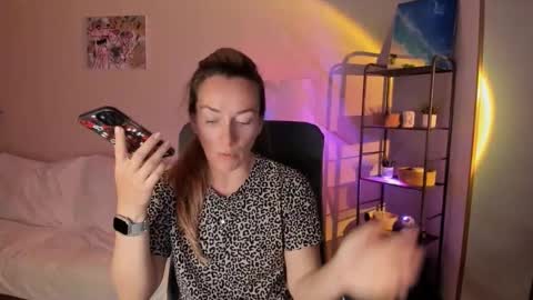 save the qween online show from 14, 9, 2025