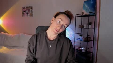 save the qween online show from 2, 11, 2025