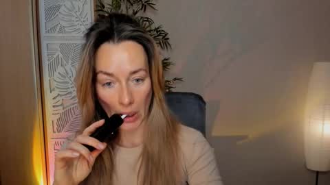 save the qween online show from 28, 2, 2026