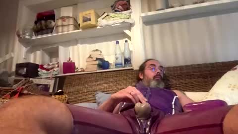 saxonialatexdude online show from 11, 11, 2025