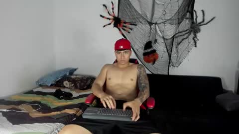 Snapshot of say_tony chatting on 22, 10, 2025 say_tony online show from 22, 10, 2025