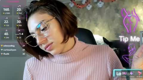 Saya Amaretto  online show from 18, 10, 2025