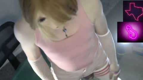 Snapshot of sayhicaitcd chatting on 8, 4, 2026 Cait or Caitlin online show from 8, 4, 2026