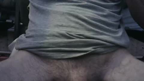 Snapshot of sbiru23 chatting on 25, 4, 2026 Ben online show from 25, 4, 2026