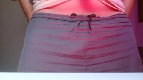 Snapshot of sbutter chatting on 25, 11, 2025 sbutter online show from 25, 11, 2025