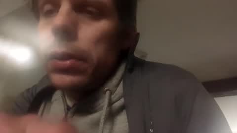 Snapshot of scamp12 chatting on 12, 4, 2026 scamp12 online show from 12, 4, 2026