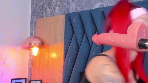 scarleett jones online show from 9, 2, 2025