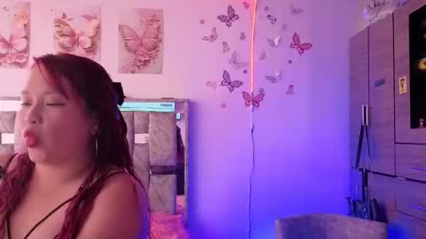 Snapshot of scarlet1421 chatting on 3, 5, 2026 scarlet online show from 3, 5, 2026