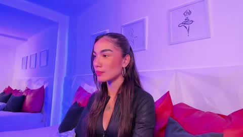 Snapshot of scarlet_castro chatting on 7, 4, 2026 Scarlet online show from 7, 4, 2026