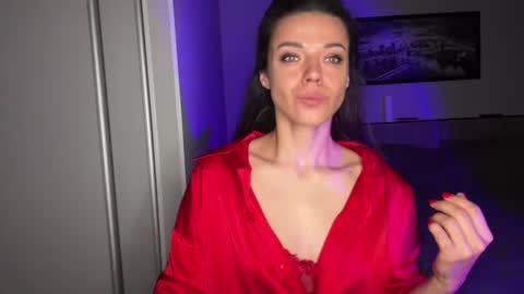 Snapshot of scarlet_daisy_ chatting on 13, 7, 2026 Sophie online show from 13, 7, 2026